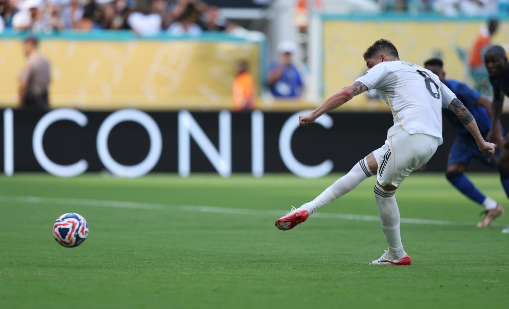 廉颇老矣？四旬老汉詹姆斯半场9投2中，仅得4分2板2助攻